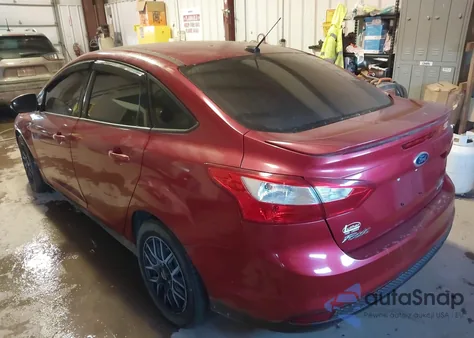 2012 Ford Focus Se из США, поврежденный, VIN 1FAHP3F21CL408816